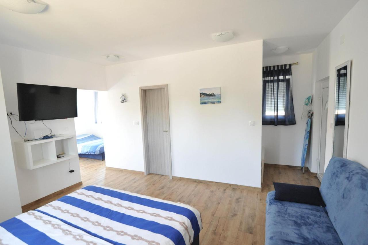 Apartmani Rebecca فير المظهر الخارجي الصورة