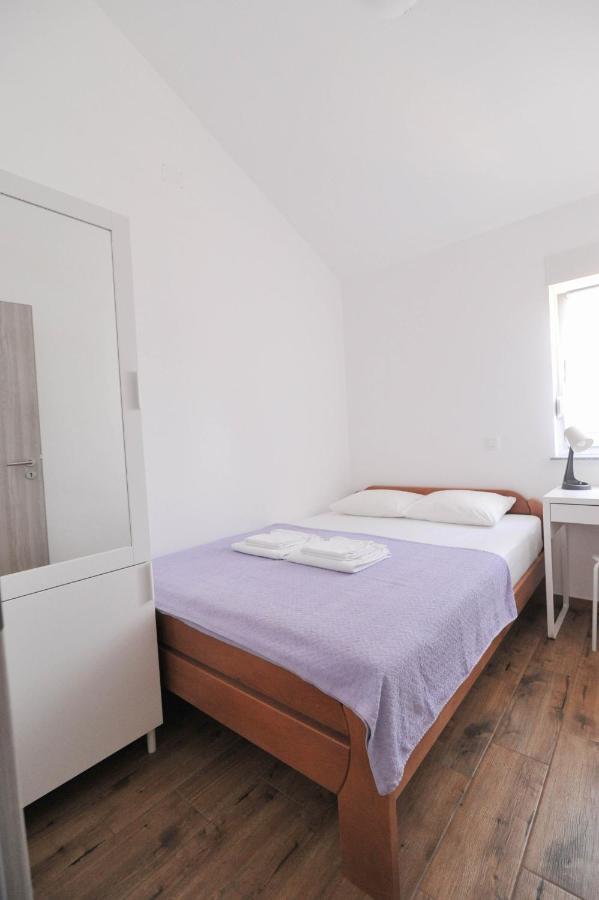 Apartmani Rebecca فير المظهر الخارجي الصورة